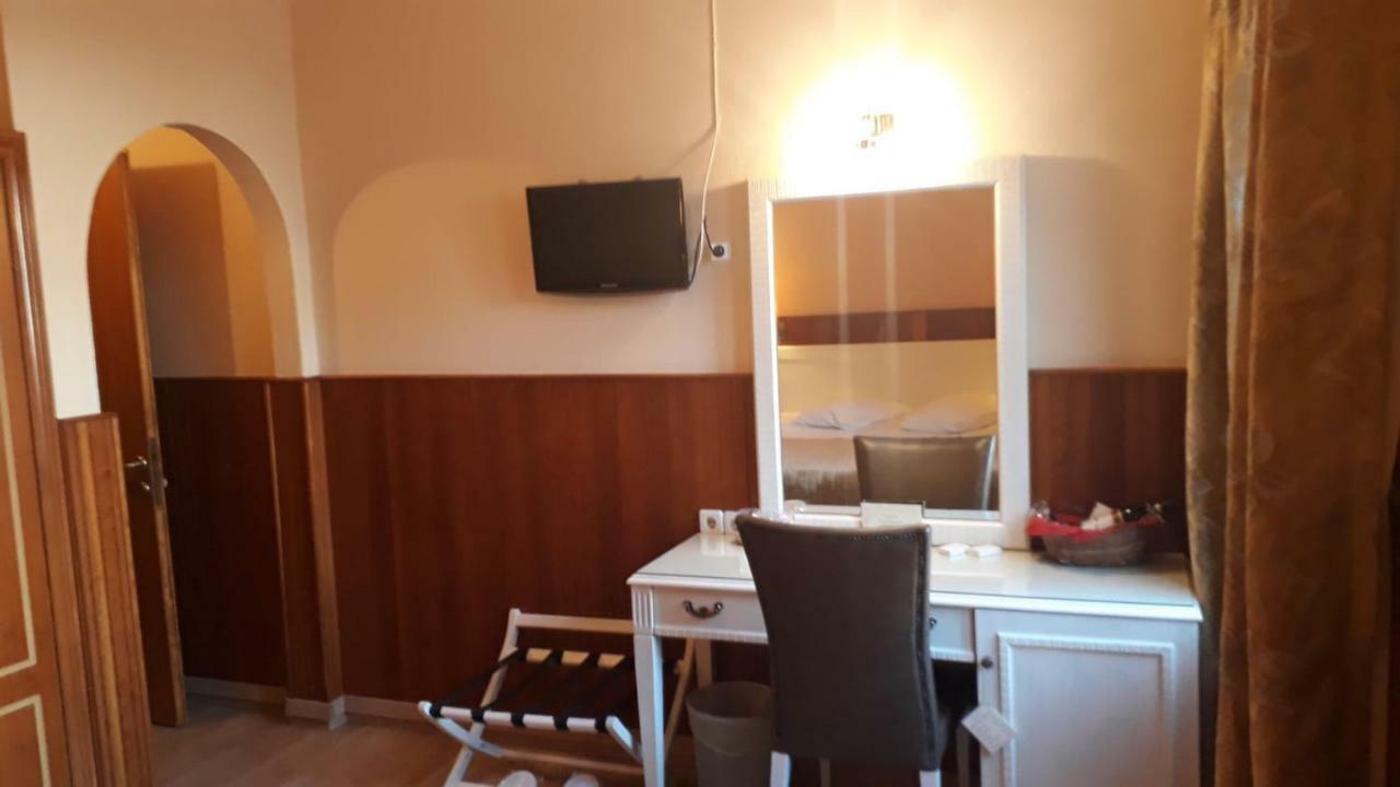 Hotel Olympic Metsovo Eksteriør billede